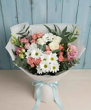 Букет цветов из:  Розы, Лизиантусы и Хризантемы в Заиграево