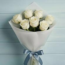 Букет 7 Белых роз Эдлесс Лав в Заиграево