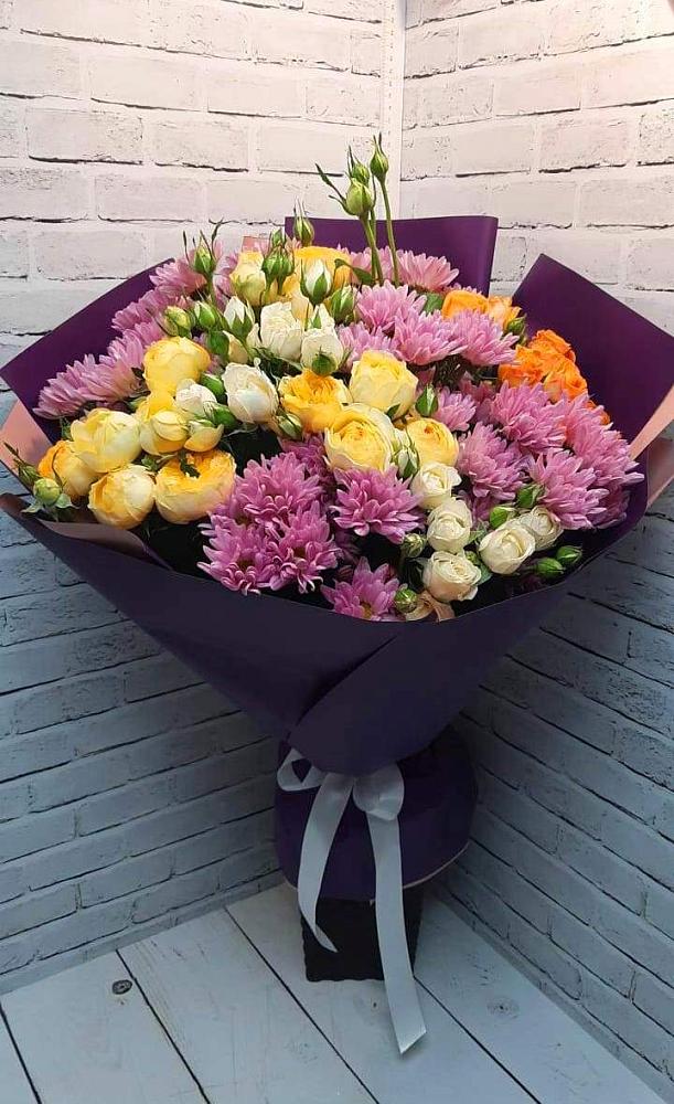 Букет цветов из: Хризантемы и Розы в Заиграево