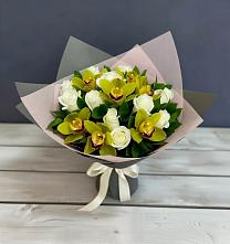 Букет цветов из:  Орхидеи и Розы в Заиграево