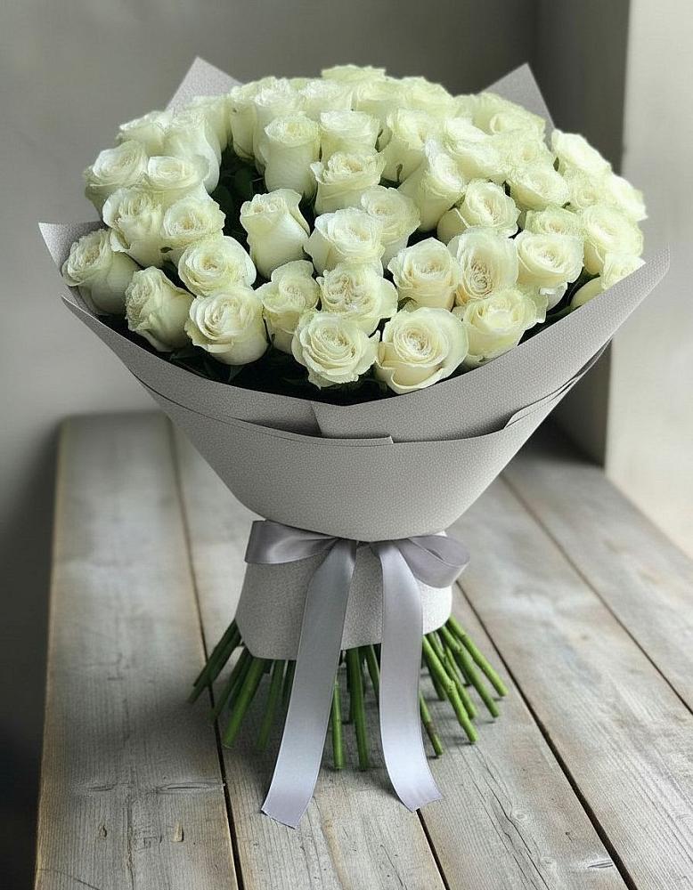 Букет 35 Белых роз в Заиграево