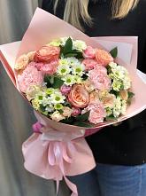 Букет нежные объятья в Заиграево Букет цветов из: Гвоздики, Розы и Хризантемы в Заиграево