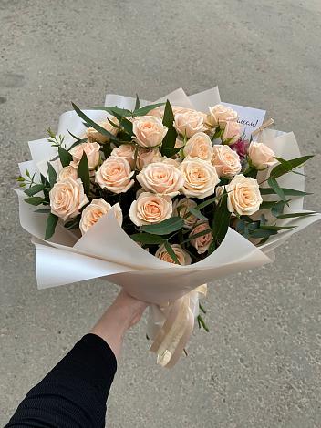 Букет Кремовые розы Латте в Заиграево