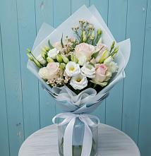 Букет цветов из:  Розы и Лизиантусы в Заиграево