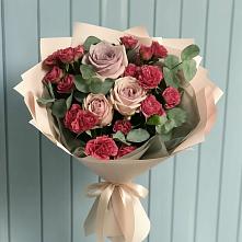 Букет цветов из:  Гвоздики и Розы в Заиграево